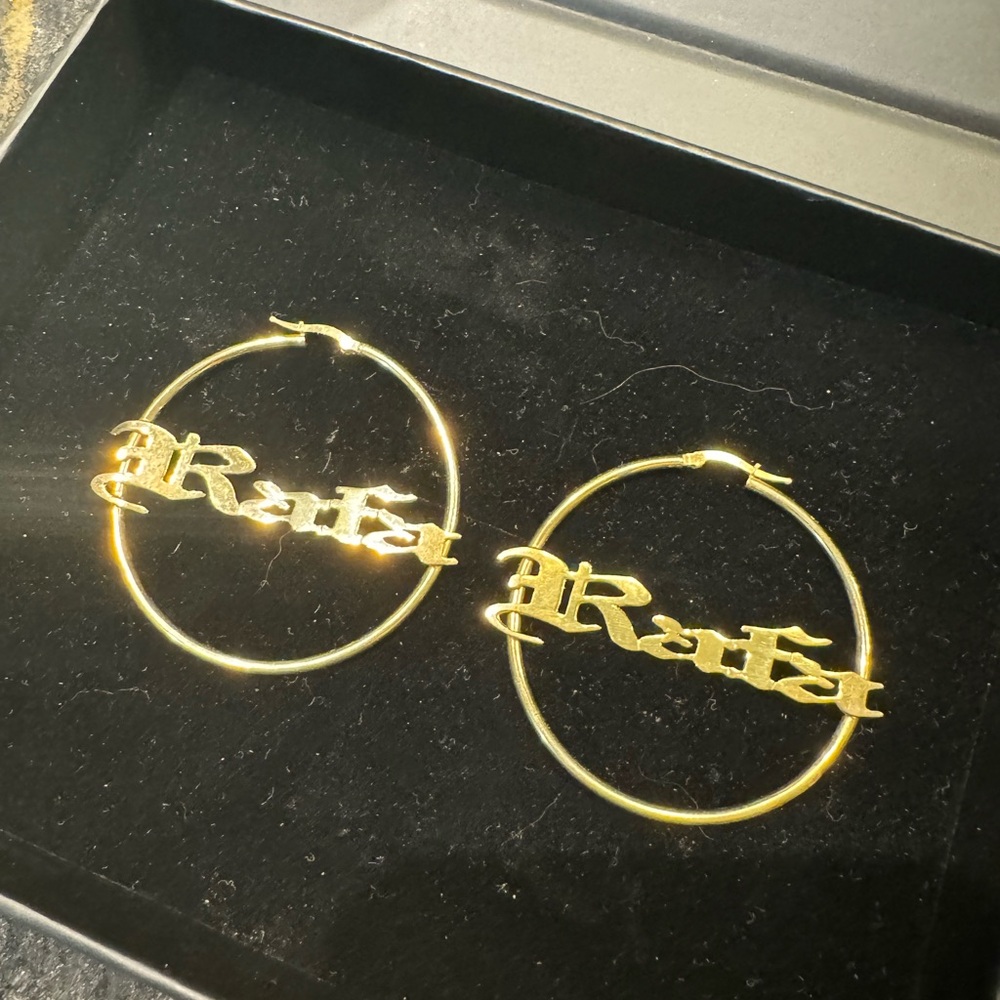 M Jewelers custom gothic name plate hoops